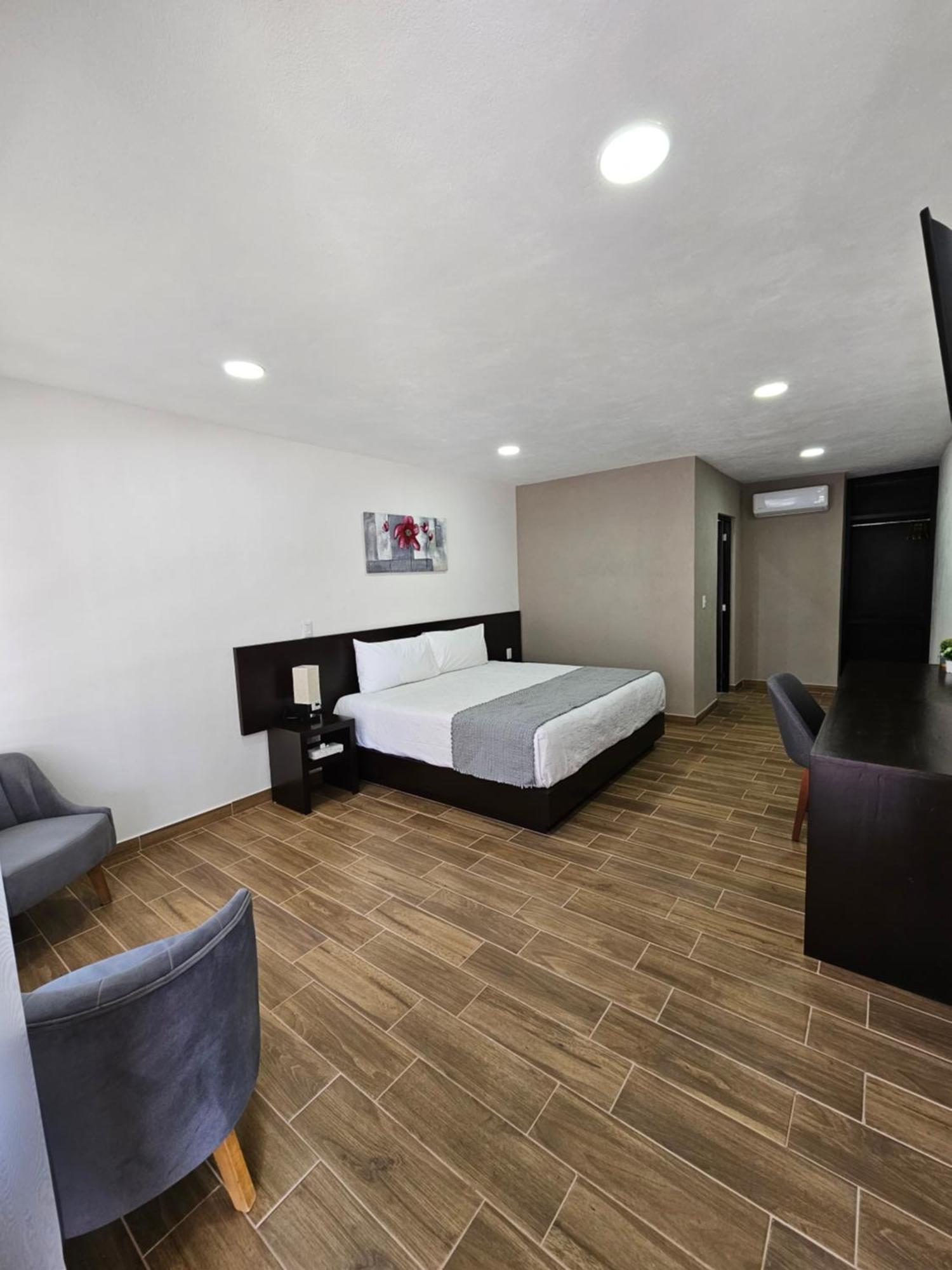 Hotel Ejecutivo Aeropuerto Alvaro Obregon Buitenkant foto